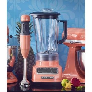 KITCHENAID BLENDER // 2018 COLOR OF THE YEAR (BIRD OF PARADISE)
